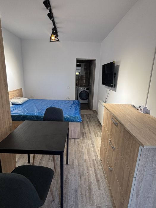 Indisponibil s-a inchiriat