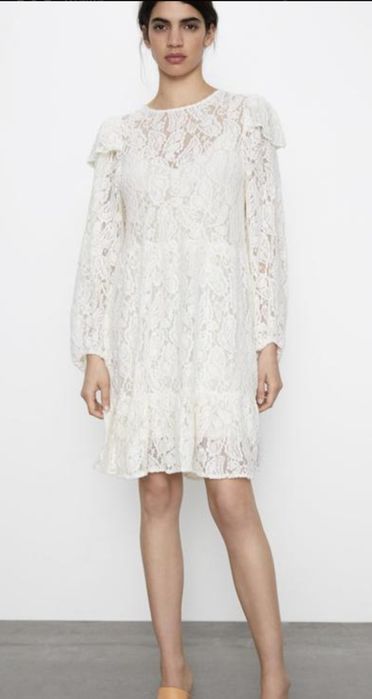 Официални рокли на Zara,Jake's, H&M  размер М