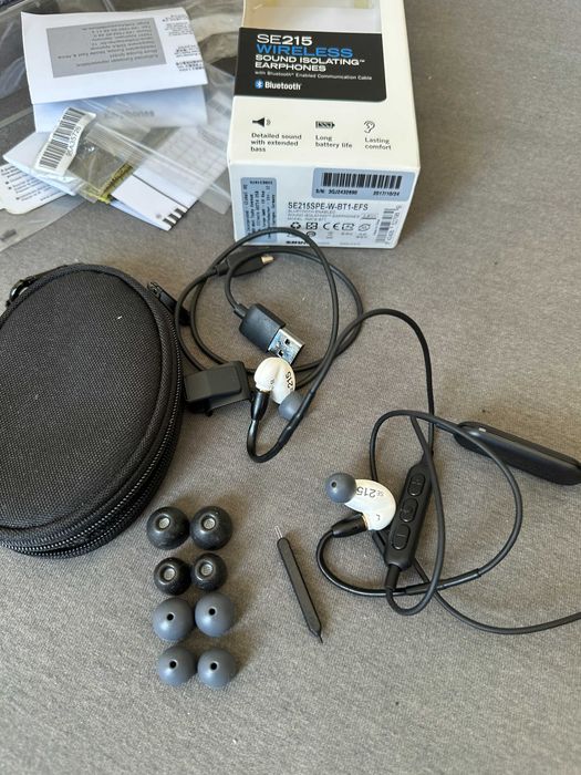 Висок клас безжични слушлки Shure SE215