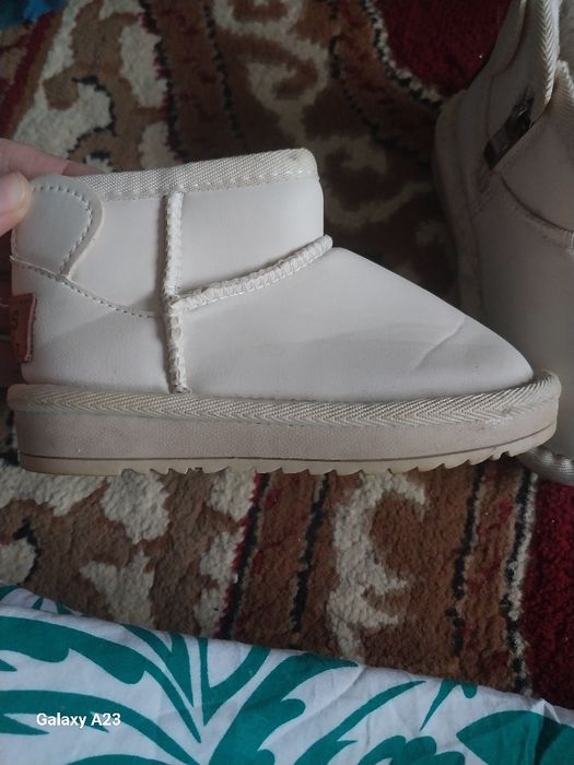 Продаю новый комбинезон тройка