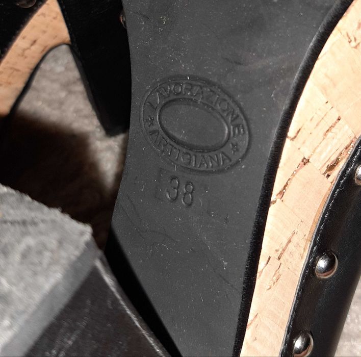 Кожени обувки сандали