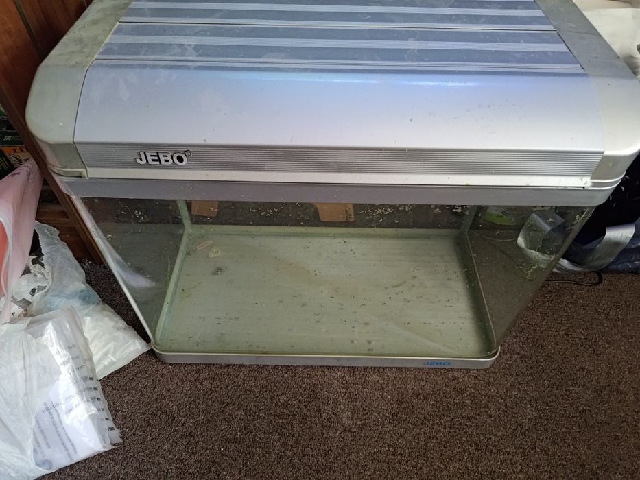 Аквариум заводской