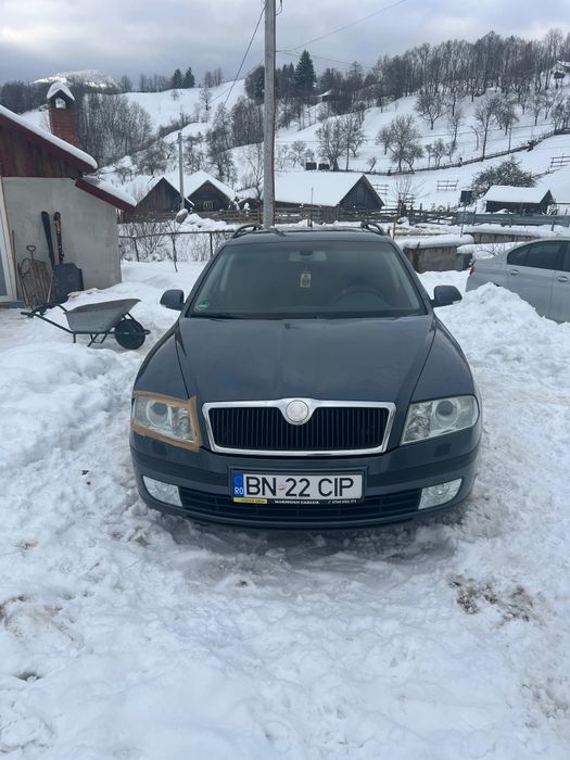 Skoda Octavia DSG  ușor avariată