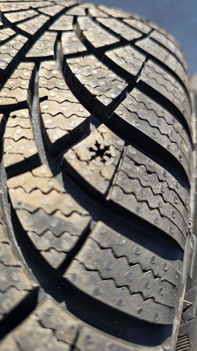 Anvelope 186/65r14 iarna Goodyear M+S