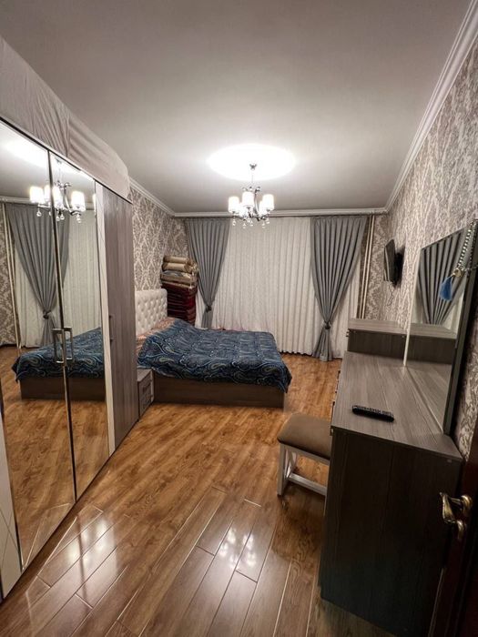 Продаётся 4 ком квартира ремонтом 1 этаж Юнусабад17 дол дороге