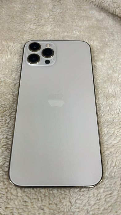 iPhone 12 про Макс