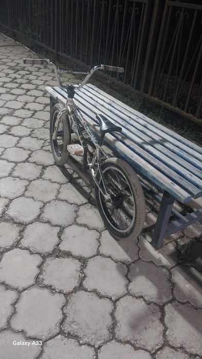 Продам бмх бустер
