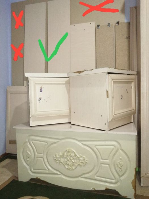 Шкаф .сандик.тумбо.2 одамлик диван (матраси йук) 1одамлик диван сотило