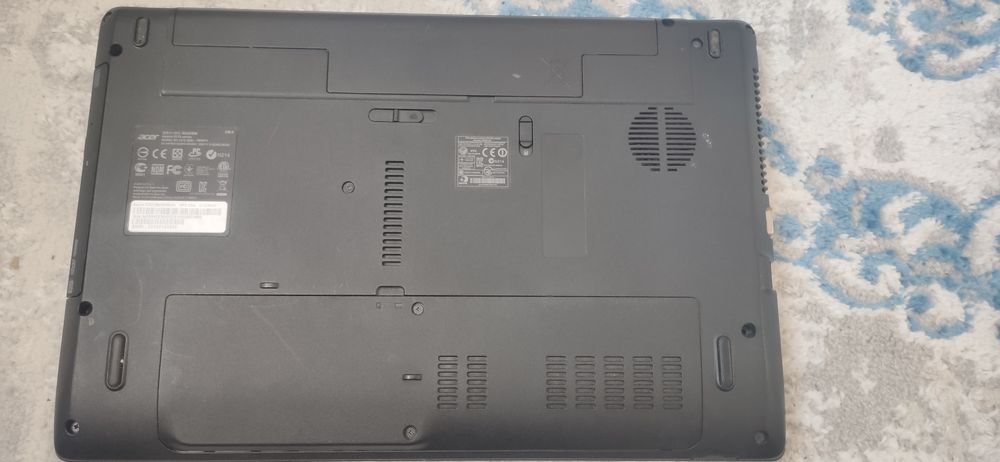 Продаю ноутбук acer обмен на айфон