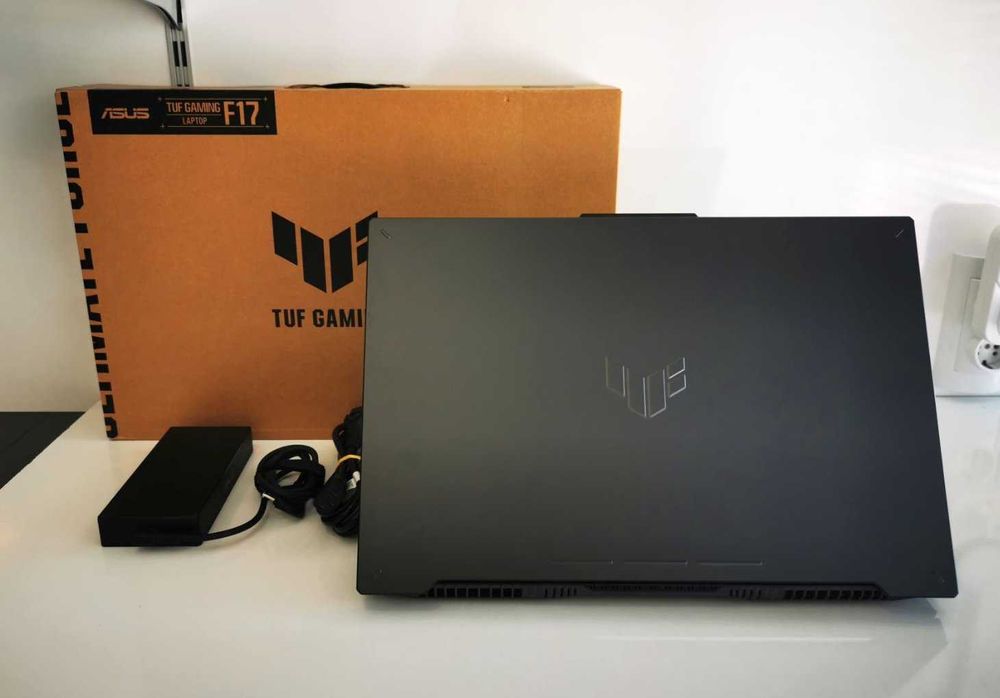 Геймърски лаптоп ASUS TUF GAMING F17 FX707VU (1TB SSD)