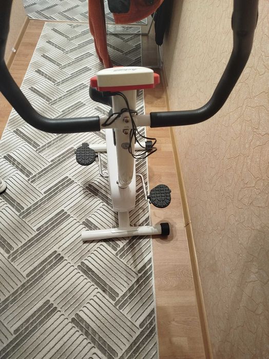 Продавам Велоергометър