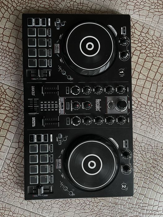 Hercules DJControl Inpulse 300