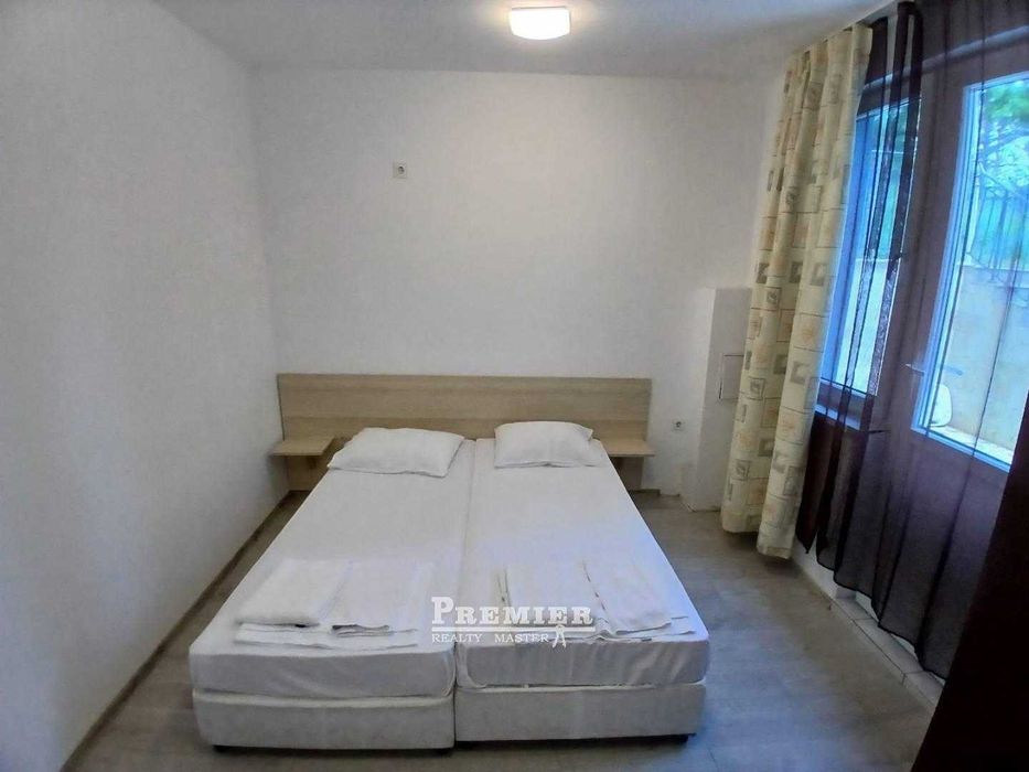 Продава се Двустаен апартамент в Поморие - 53 кв.м за 568 €/кв.м - Снимка #4
