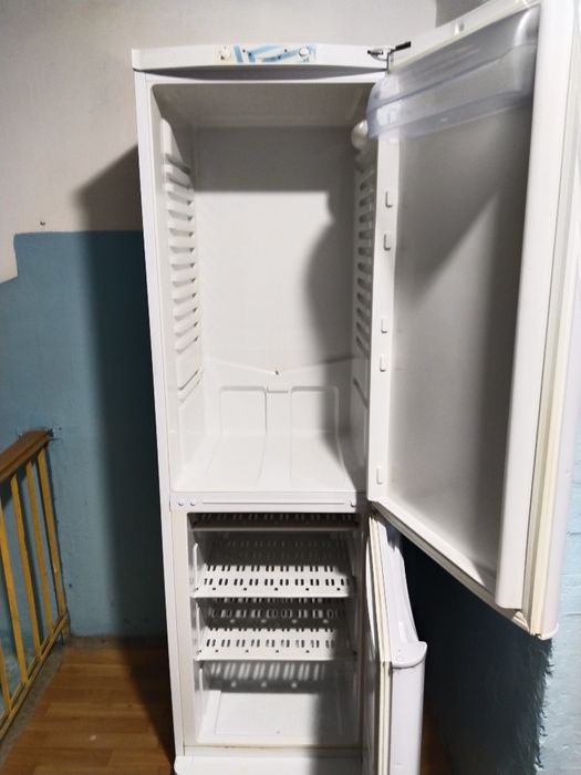 Продам: Холодильник