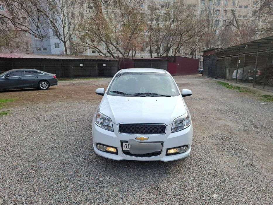 Автомобиль Нексия 3