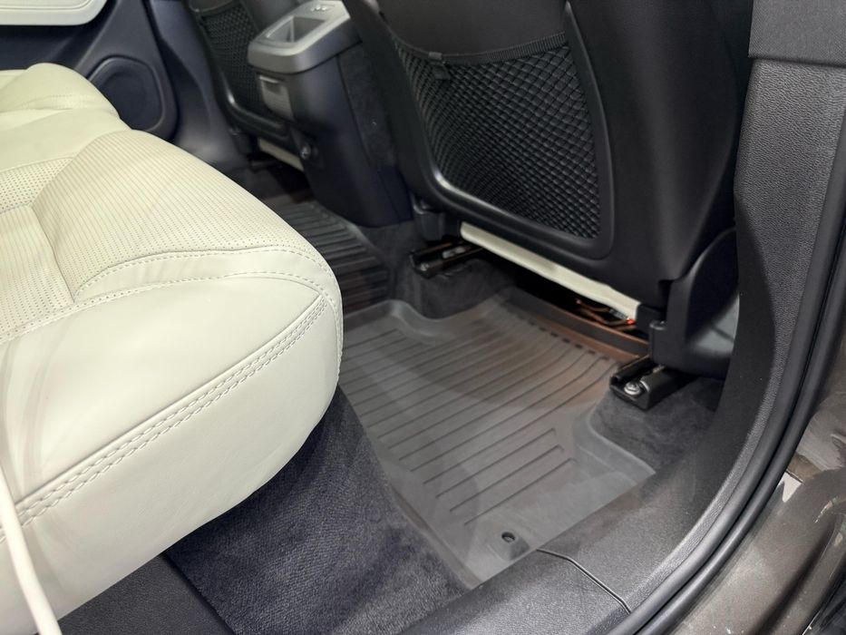 Volvo XC60 inscription