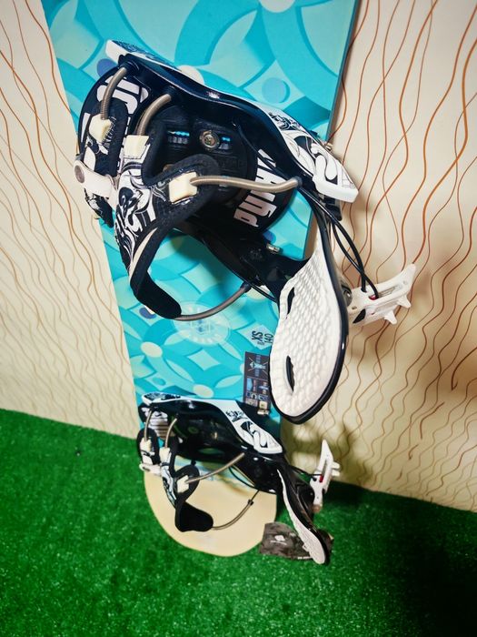 Placa snowboard Salomon  140 cm + legături rapide noi