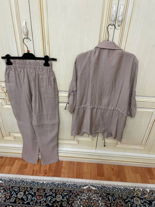 Костюм двойка, совершенно новый