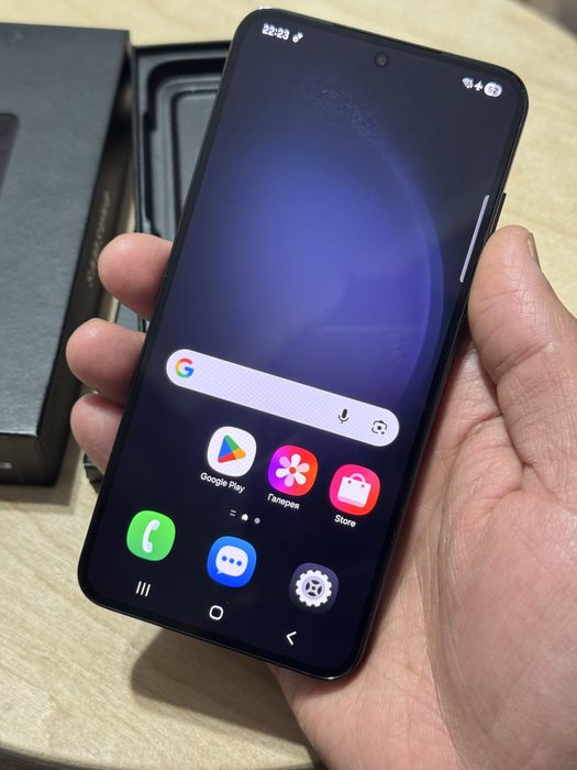 Samsung Galaxy S23 5G 512gb в идеалтном сост.