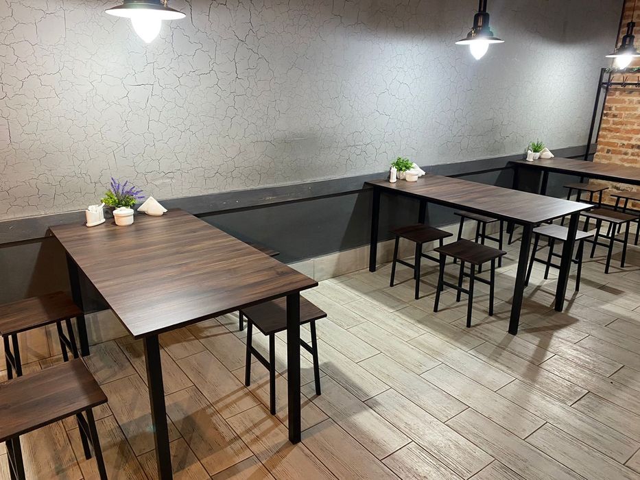 Продам столы стулья