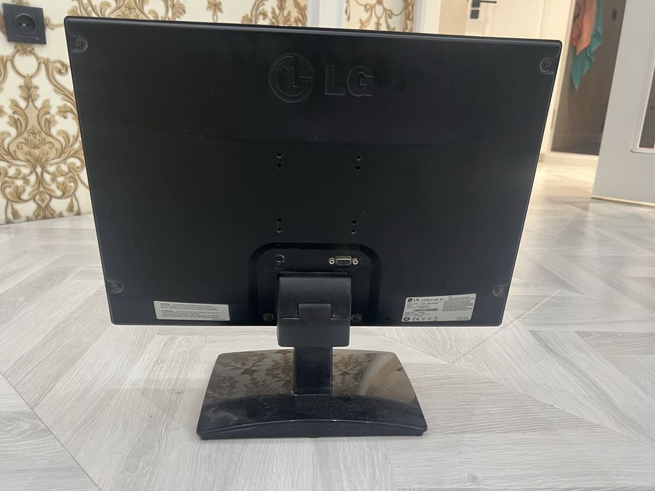 Срочно Продётся монитор