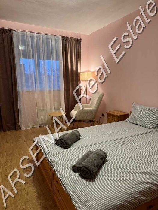 Дава се под наем Тристаен апартамент в София, Център - 100 кв.м за 900 € - Снимка #4