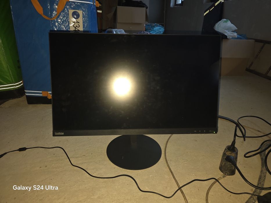 Vând monitoare de preferat la pachet