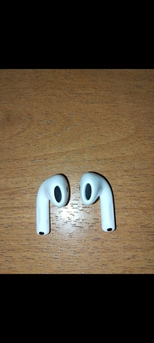 Airpods 4 оригинал новый.