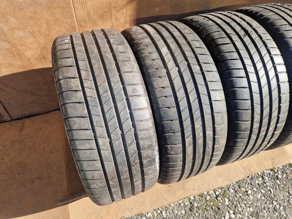 4 Bridgestone R17 225/45 Летни гуми  DOT5122