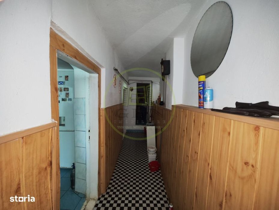Casa 5 camere, teren 1296 mp, Craiova, zona Brestei