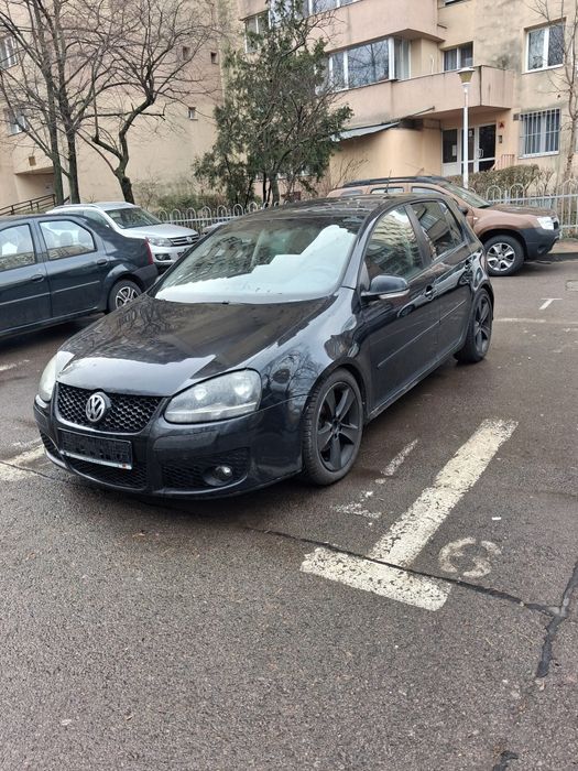 Dezmembrez golf 5 1.6 1.4 1.9 2.0