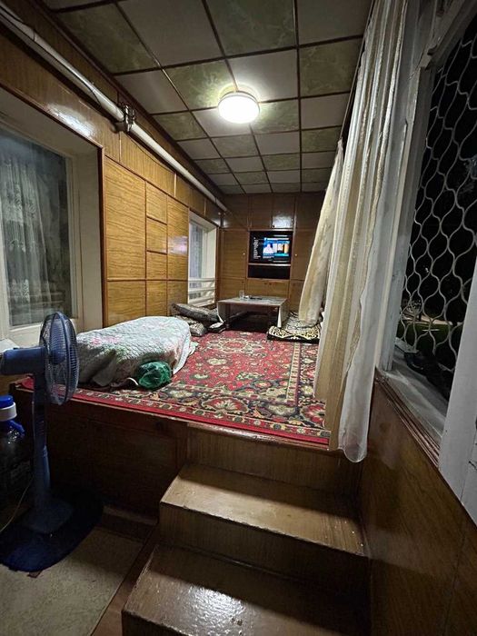 Продается 5 ти комнатная квартира, Район Сергели 5, метро 2я станция