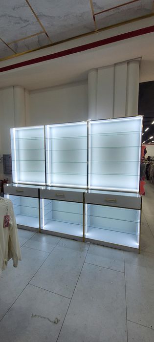 Mebel na zakaz. Polka, vitrina, stelaj, shkaf, apteka, ofisni mebel.