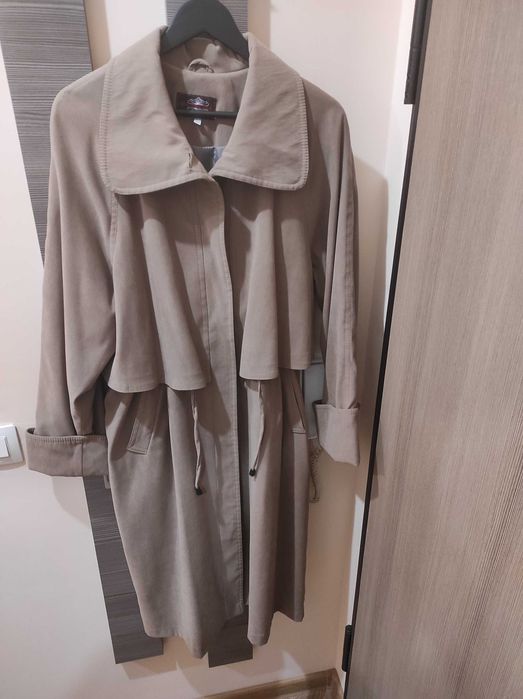 продавам дамски шлифер-промазка