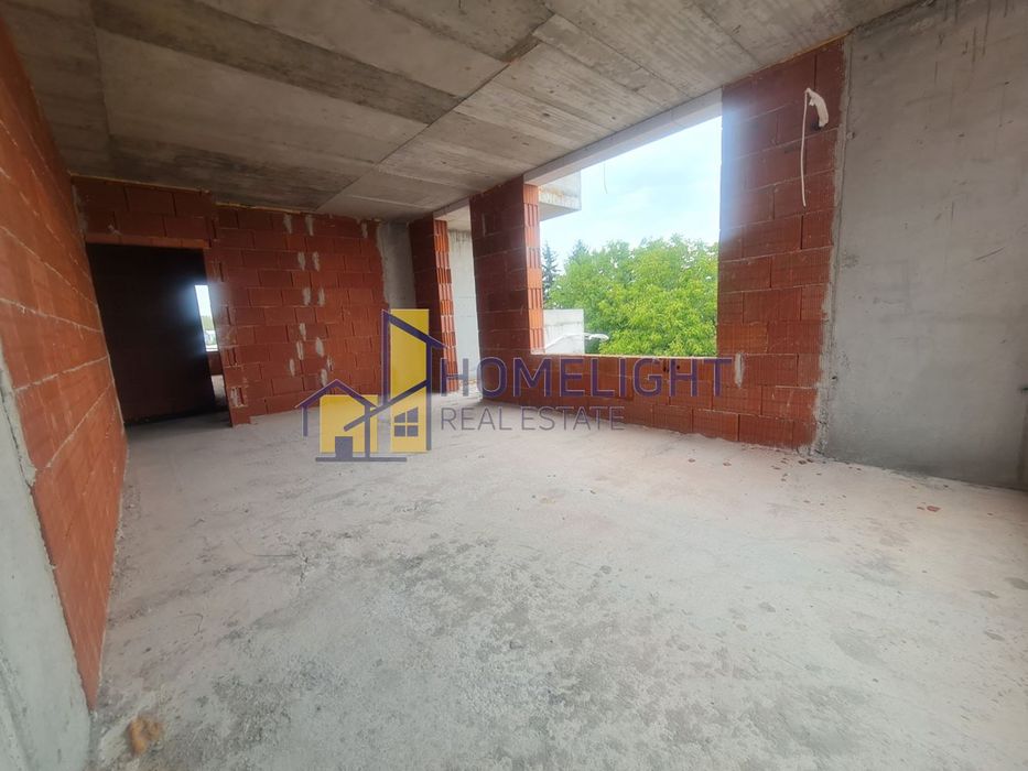 Тристаен апартамент в кв. Овча купел 2