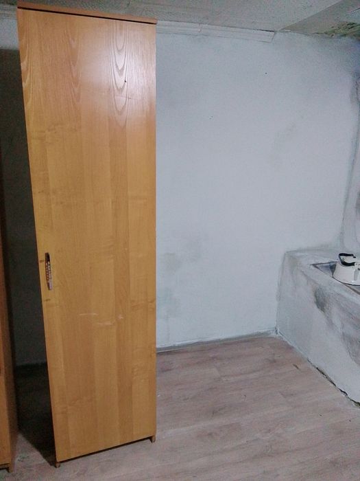 Продам шкаф  прихожую