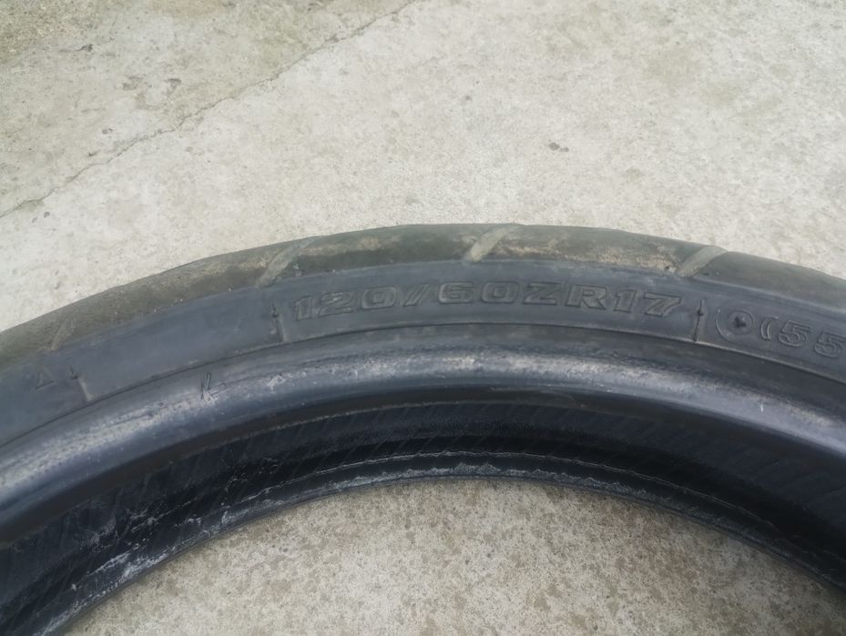 Anvelopă Bridgestone 120/60 ZR 17