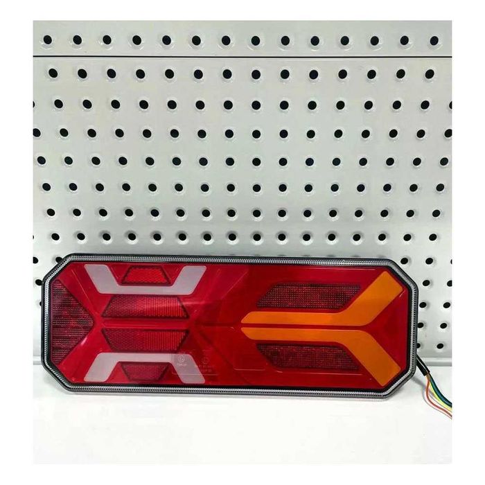 LED стопове за ремарке 34.5 см – 5 функции, динамичен мигач, 12V/24V