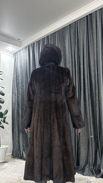 Шуба норковая хорошая