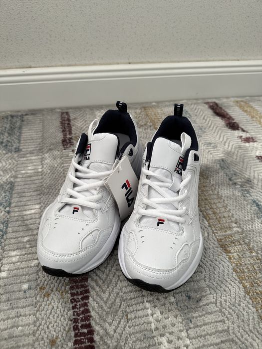 Кроссовки fila новые