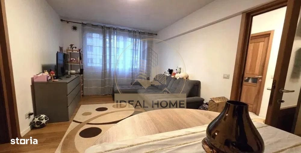 Piata Unirii - Etaj 2 - Apartament cu 2 camere