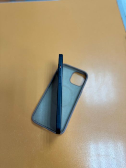 Обменяю Iphone 15/128