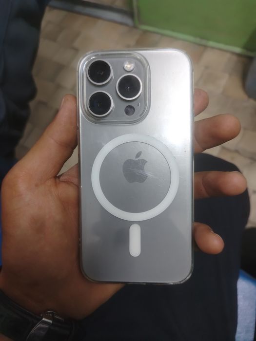 Iphone 15 pro lla
