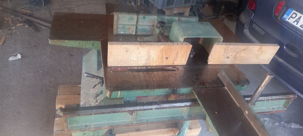 Петоперацона дърводелска машина