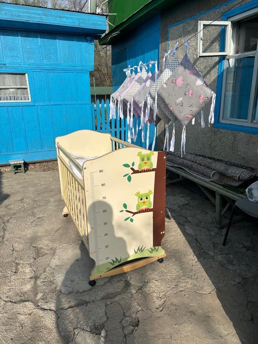 Продам манеж б/ отличное состояние