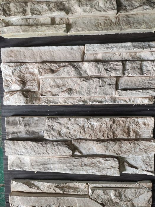 Продаются силиконовые формы для заливки декоративных камней,3D панелей