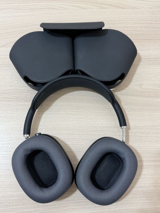 Наушники AirPods Max