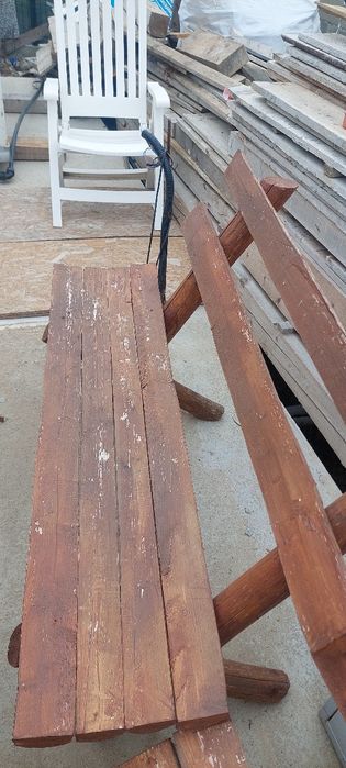 Masa din bile de lemn,de brad +3 banci