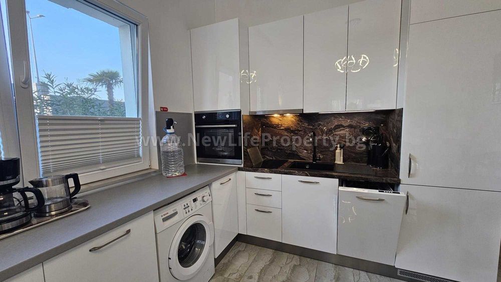 Продава се Двустаен апартамент в к.к. Слънчев бряг - 60 кв.м за 1767 €/кв.м - Снимка #8