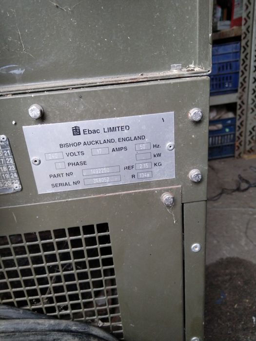 Мобилен индустриален климатик/топло и студено/